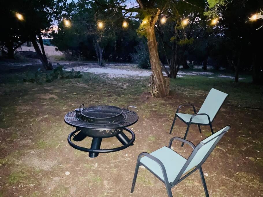 Cottage With Hot Tub And Pool Bandera, Tx. Exteriör bild